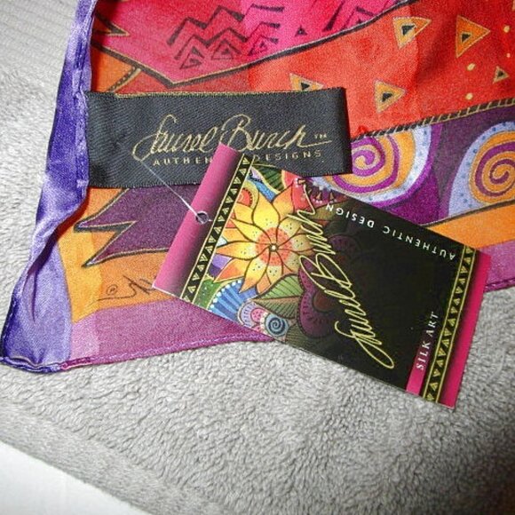 Vtg Laurel Burch Silk Scarf Fantastic Felines Rainbow Cat Kitty Art To Wear NWT - Picture 6 of 11